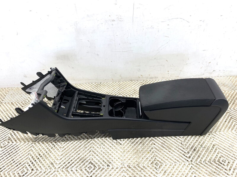TUNEL STREDOVÝ VW PASSAT B7 VARIANT (365) 2010 - 2015 3AB863241E