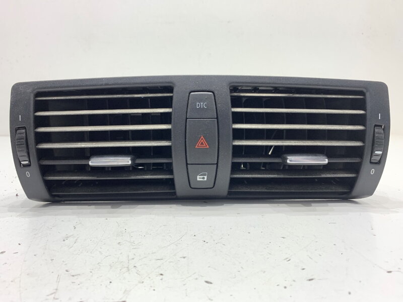MRIEŽKA VENTILÁCIE PREDNÁ BMW 1 (E87) 2003 - 2013 7059189 MRIEŽKA VENTILÁCIE PREDNÁ BMW 1 (E87) 2003 - 2013 7059189