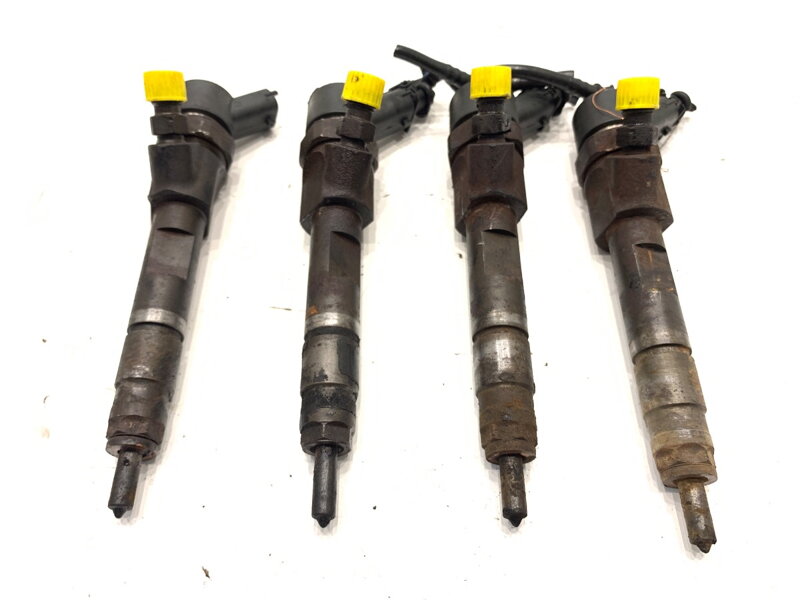 VSTREKOVAČE SADA NISSAN PRIMERA (P12) 2002 - 2022 8200100272 VSTREKOVAČE SADA NISSAN PRIMERA (P12) 2002 - 2022 8200100272