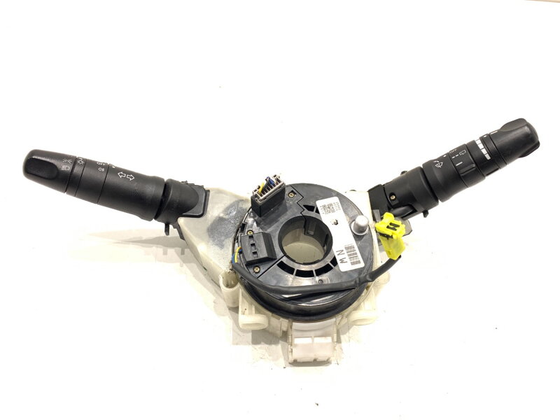 PREPÍNAČ ZDRUŽENÝ NISSAN MICRA III (K12) 2002 - 2010 25560AX718