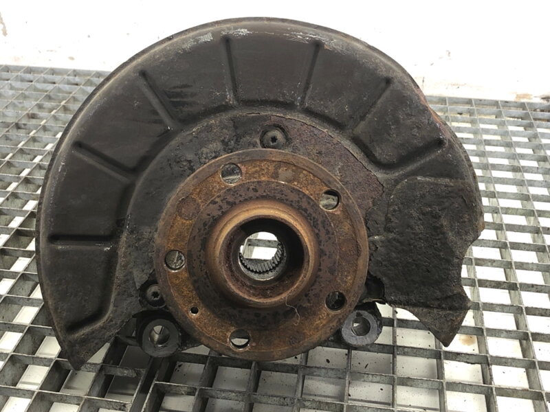OTOČ ĽAVÁ PREDNÁ VW PASSAT B6 (3C2) 2005 - 2010 OTOČ ĽAVÁ PREDNÁ VW PASSAT B6 (3C2) 2005 - 2010