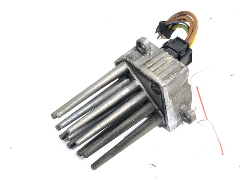 ODPORNÍK VENTILÁTORA / VENTILÁTORY VZDUCHU BMW 3 (E46) 1997 - 2005 8383835