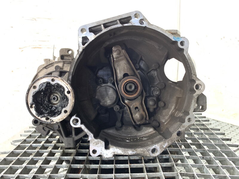PREVODOVKA VW PASSAT B6 (3C2) 2005 - 2010 KBM