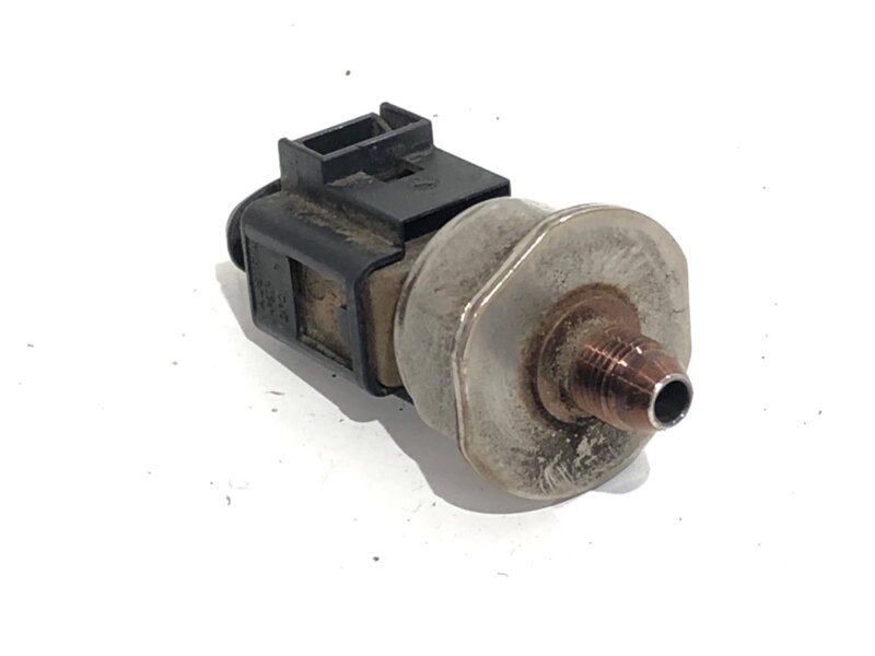 SNÍMAČ TLAKU PALIVA SEAT IBIZA IV (6J5, 6P1) 2008 - 2017 04C906054B SNÍMAČ TLAKU PALIVA SEAT IBIZA IV (6J5, 6P1) 2008 - 2017 04C906054B