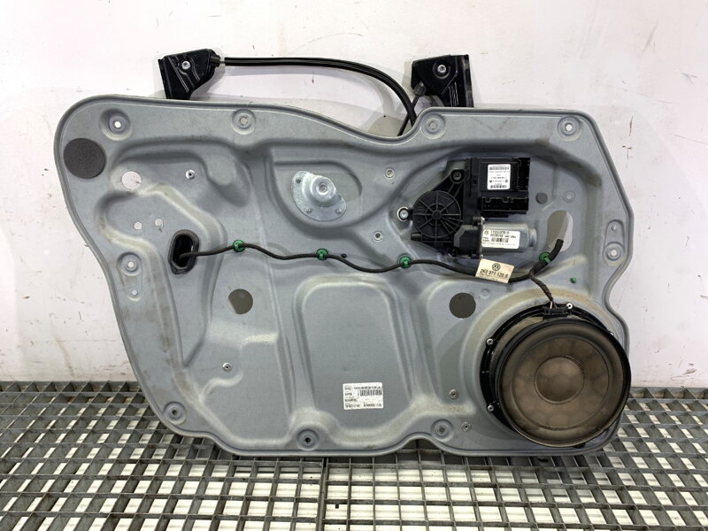 SŤAHOVAČKA OKNA ĽAVÁ PREDNÁ VW CADDY III (2KA, 2KH, 2CA, 2CH) 2004 - 2015 1T0959701D