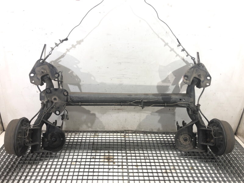 Výstuha zadná Renault Express 2021 - 2022