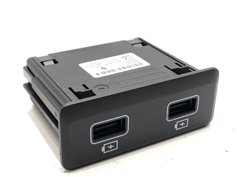 ZÁSUVKA / ULOŽENIE USB RENAULT EXPRESS 2021 - 2022 280233791R ZÁSUVKA / ULOŽENIE USB RENAULT EXPRESS 2021 - 2022 280233791R