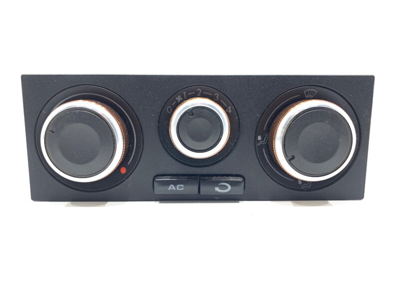 PANEL OVLÁDANIA VENTILÁCIE VW PASSAT B5 (3B2) 1996 - 2001 1J0820045E