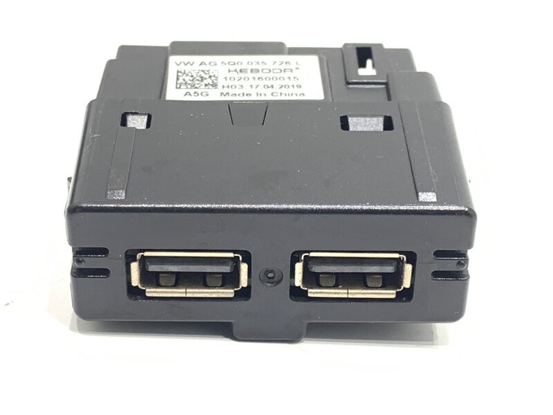 ZÁSUVKA / ULOŽENIE USB SEAT LEON ST (5F8) 2012 - 2022 5Q0035726L ZÁSUVKA / ULOŽENIE USB SEAT LEON ST (5F8) 2012 - 2022 5Q0035726L