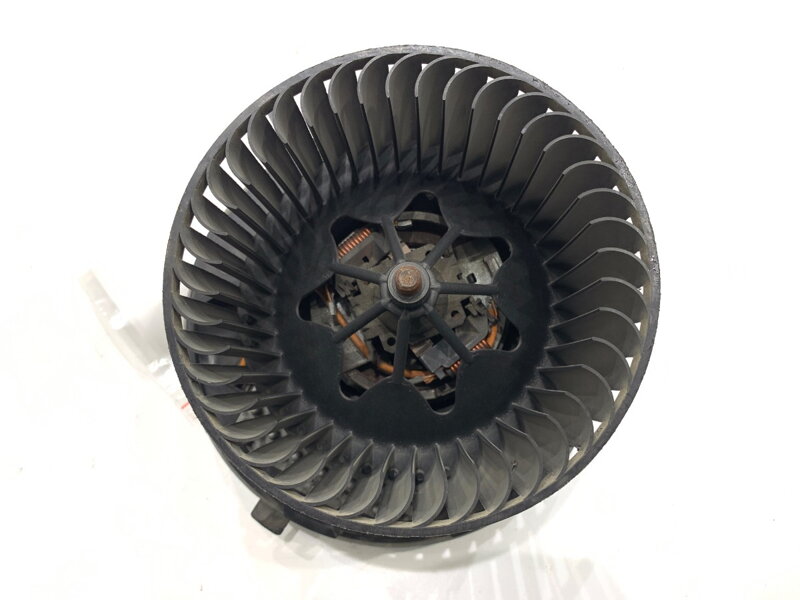 VENTILÁTOR KÚRENIA VW TOURAN (1T1, 1T2) 2003 - 2010 N031264P VENTILÁTOR KÚRENIA VW TOURAN (1T1, 1T2) 2003 - 2010 N031264P