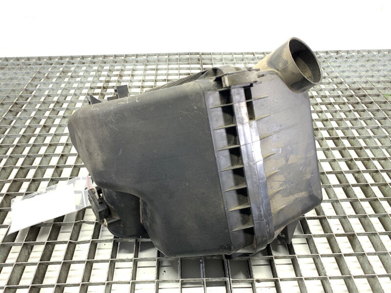 KRYT FILTRA VZDUCHU TOYOTA RAV 4 III (_A3_) 2005 - 2014 100140-8270