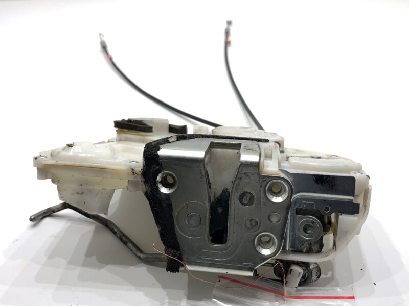 ZÁMOK DVERÍ ĽAVÝ PREDNÝ SUZUKI SX4 (EY, GY) 2006 - 2022