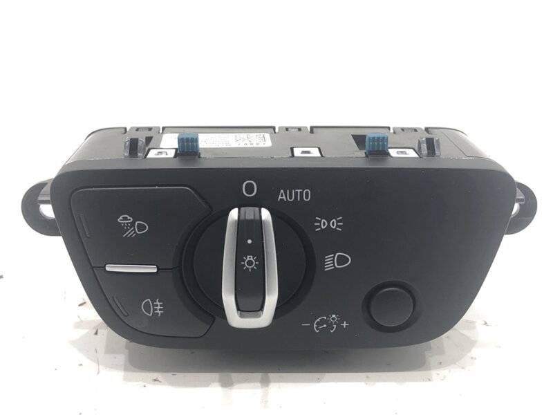 SPÍNAČ SVETIEL AUDI A4 B9 (8W2, 8WC) 2015 - 2022 4M0941531AN