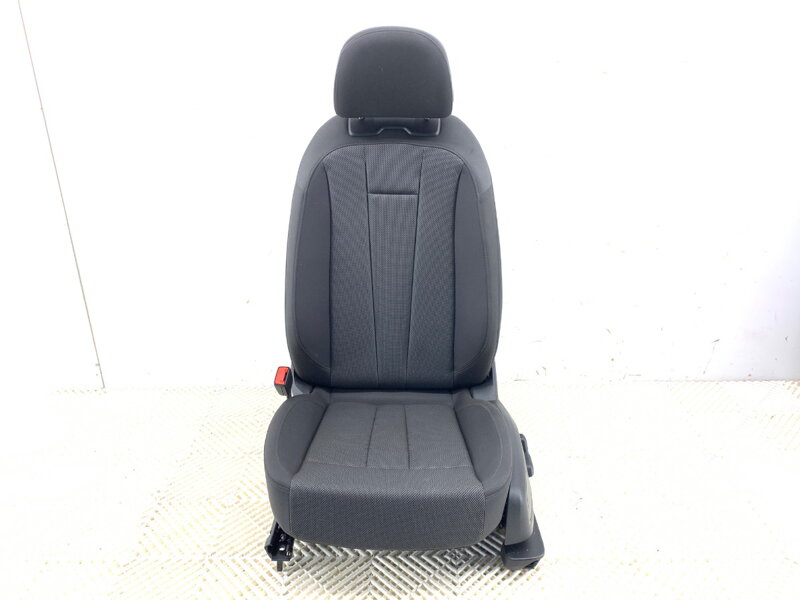 Sedadlo ľavé predné Audi A4 B9 (8W2, 8WC) 2015 - 2022