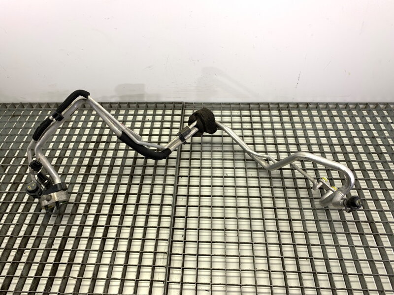 HADICA KLIMATIZÁCIE VOLVO V60 I (155, 157) 2010 - 2018 31404452 HADICA KLIMATIZÁCIE VOLVO V60 I (155, 157) 2010 - 2018 31404452
