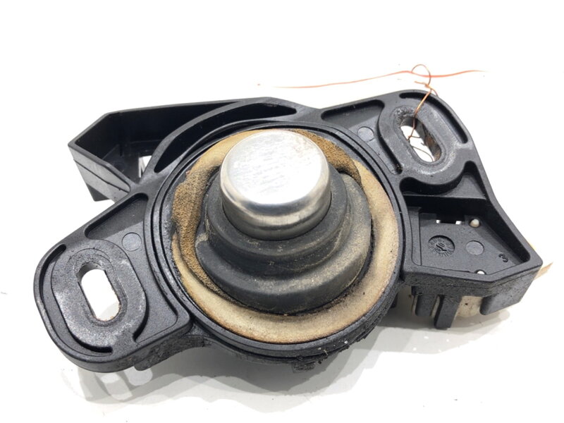 KĽUČKA VEKA BATOŽINOVÉHO PRIESTORU ZADNÁ OPEL VECTRA C (Z02) 2002 - 2009 13178155 KĽUČKA VEKA BATOŽINOVÉHO PRIESTORU ZADNÁ OPEL VECTRA C (Z02) 2002 - 2009 13178155