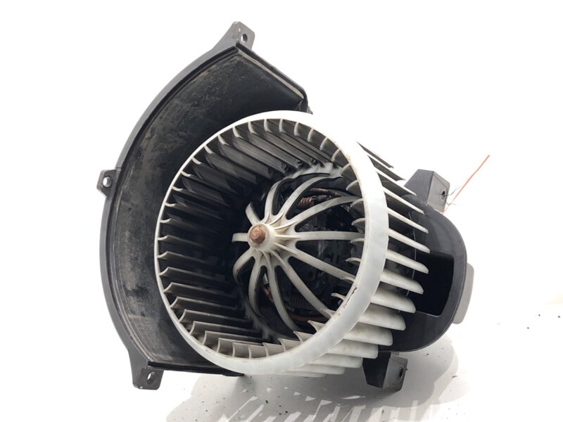 VENTILÁTOR KÚRENIA AUDI Q7 (4LB) 2006 - 2016 7L0820021L VENTILÁTOR KÚRENIA AUDI Q7 (4LB) 2006 - 2016 7L0820021L