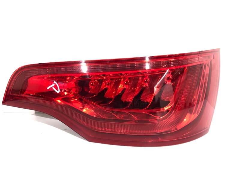 SVETLO PRAVÉ ZADNÉ AUDI Q7 (4LB) 2006 - 2016 4L0945094F SVETLO PRAVÉ ZADNÉ AUDI Q7 (4LB) 2006 - 2016 4L0945094F