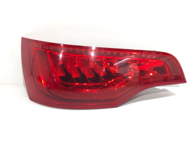 SVETLO ĽAVÉ ZADNÉ AUDI Q7 (4LB) 2006 - 2016 4L0945093F SVETLO ĽAVÉ ZADNÉ AUDI Q7 (4LB) 2006 - 2016 4L0945093F