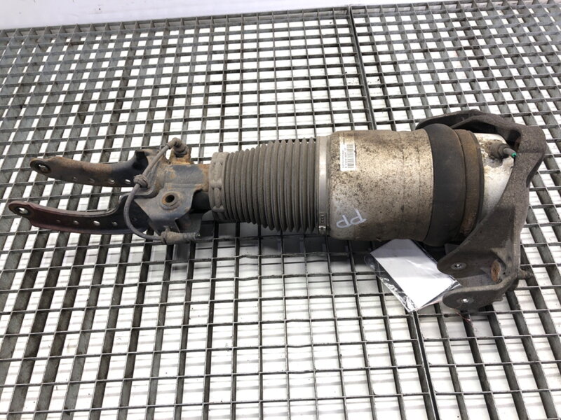 TLMIČ PRAVÝ PREDNÝ AUDI Q7 (4LB) 2006 - 2016 7L8616040D TLMIČ PRAVÝ PREDNÝ AUDI Q7 (4LB) 2006 - 2016 7L8616040D