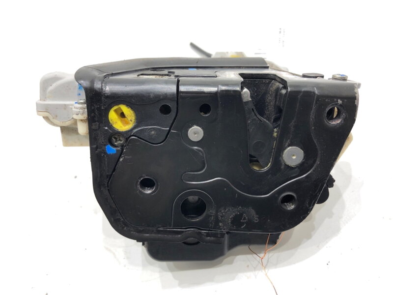 ZÁMOK DVERÍ ĽAVÝ ZADNÝ AUDI A6 C6 (4F2) 2004 - 2011 4F0839015 ZÁMOK DVERÍ ĽAVÝ ZADNÝ AUDI A6 C6 (4F2) 2004 - 2011 4F0839015