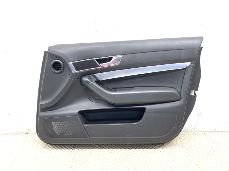 Tapacír dverí pravý predný Audi A6 C6 (4F2) 2004 - 2011