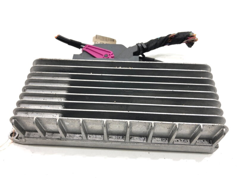 VÝSTUHA AUDI A6 C6 (4F2) 2004 - 2011 4F0910223M VÝSTUHA AUDI A6 C6 (4F2) 2004 - 2011 4F0910223M