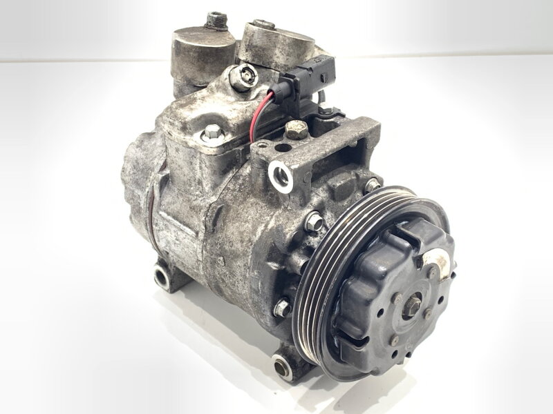Kompresor klimatizácie Audi A4 B6 Avant (8E5) 2000 - 2005