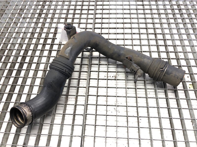 VZDUCHOVÉ POTRUBIE AUDI A3 (8P1) 2003 - 2013 1K0145762L VZDUCHOVÉ POTRUBIE AUDI A3 (8P1) 2003 - 2013 1K0145762L