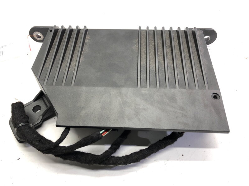 VÝSTUHA VOLVO V90 II KOMBI (235, 236) 2016 - 2022 32212303 VÝSTUHA VOLVO V90 II KOMBI (235, 236) 2016 - 2022 32212303