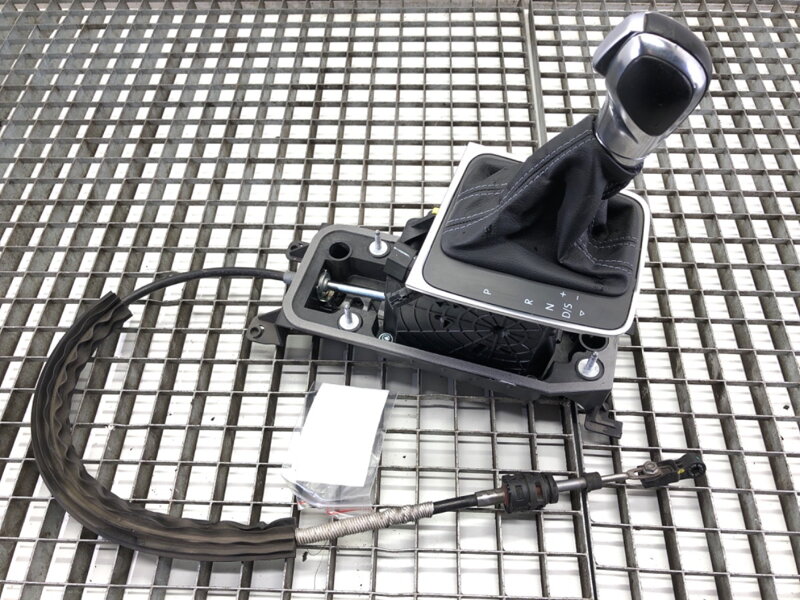 RIADIACA PÁKA VOLIČ PREVODOVKY DSG VW GOLF VII (5G1, BQ1, BE1, BE2) 2012 - 2022 5Q1713023Q RIADIACA PÁKA VOLIČ PREVODOVKY DSG VW GOLF VII (5G1, BQ1, BE1, BE2) 2012 - 2022 5Q1713023Q