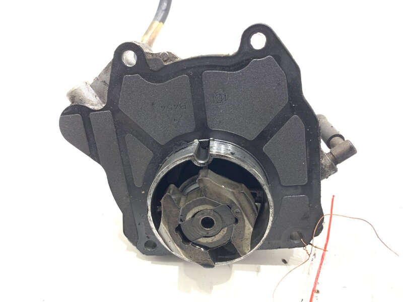 ČERPADLO PODTLAK OPEL INSIGNIA A SPORTS TOURER (G09) 2008 - 2017 55205446 ČERPADLO PODTLAK OPEL INSIGNIA A SPORTS TOURER (G09) 2008 - 2017 55205446