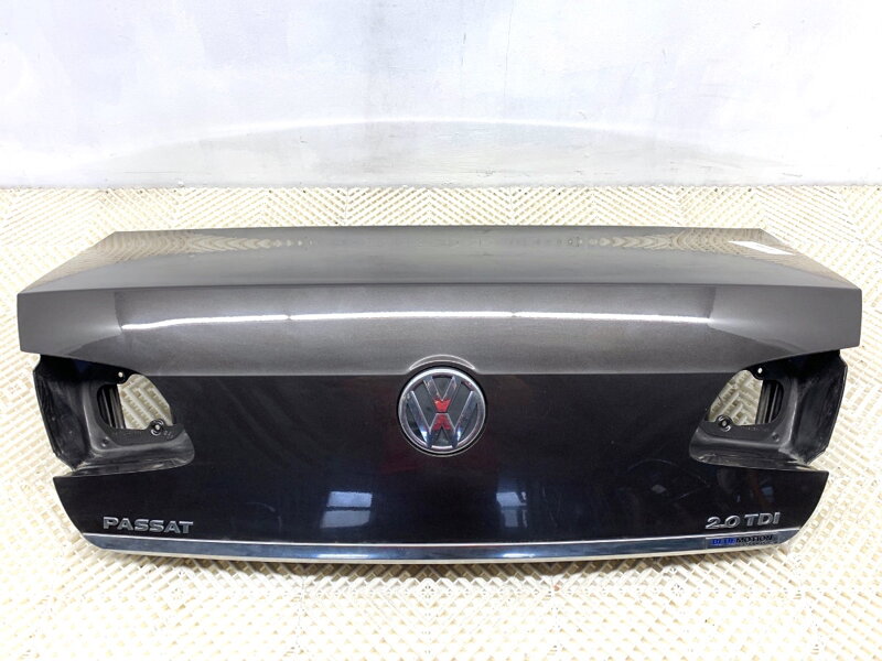 Veko batožinového priestoru kufor zadný LB8R VW Passat B7 (362) 2010 - 2015