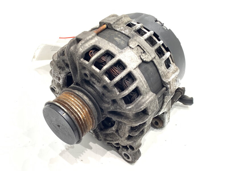 ALTERNÁTOR VW PASSAT B7 (362) 2010 - 2015 03l903024F ALTERNÁTOR VW PASSAT B7 (362) 2010 - 2015 03l903024F
