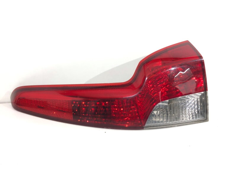 SVETLO PRAVÉ ZADNÉ VOLVO V50 (545) 2003 - 2012 30744544 SVETLO PRAVÉ ZADNÉ VOLVO V50 (545) 2003 - 2012 30744544