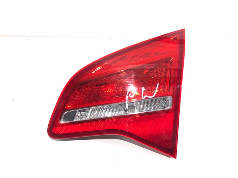 SVETLO ZADNÉ PRAVÉ VNÚTORNÉ OPEL MERIVA B (MPV) (S10) 2010 - 2017 13434862 SVETLO ZADNÉ PRAVÉ VNÚTORNÉ OPEL MERIVA B (MPV) (S10) 2010 - 2017 13434862
