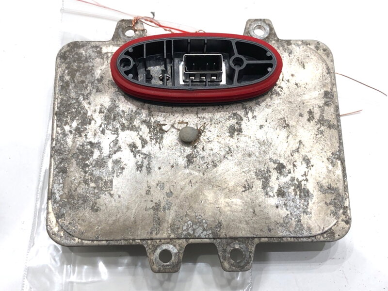 RIADIACA JEDNOTKA XENÓN BMW X6 (E71, E72) 2007 - 2014 5DV009000-00 RIADIACA JEDNOTKA XENÓN BMW X6 (E71, E72) 2007 - 2014 5DV009000-00