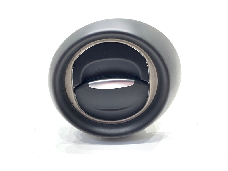 Mriežka ventilácie pravá predná Renault Captur I (J5_, H5_) 2013 - 2022 687606689R