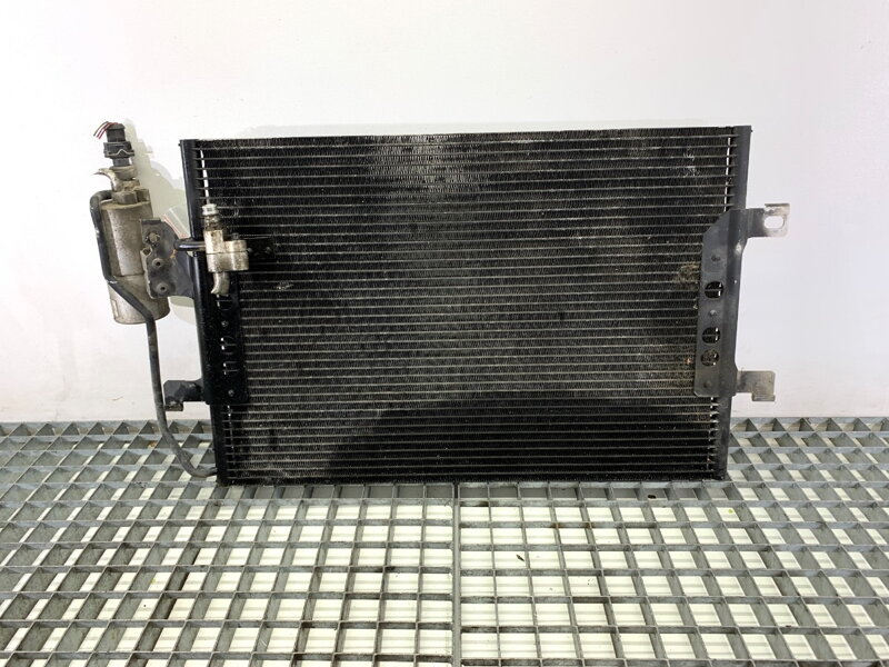 Chladič klimatizácie Mercedes-benz Class A (W168) 1997 - 2005 A1685001154