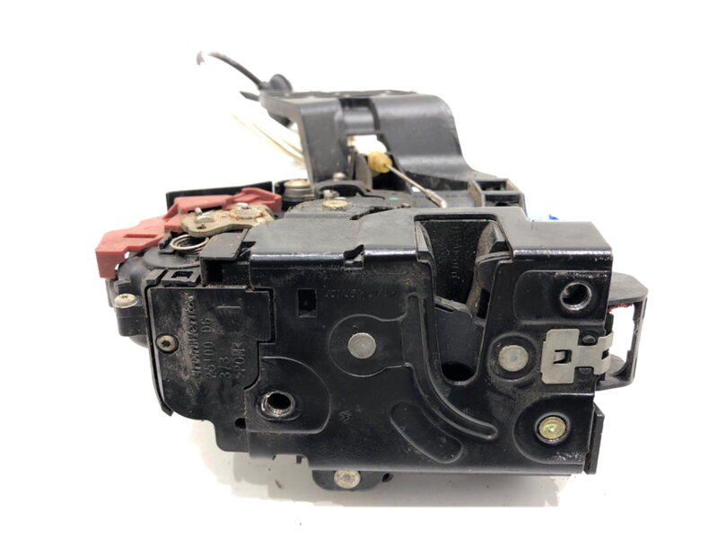 ZÁMOK DVERÍ ĽAVÝ ZADNÝ VW TOUAREG (7LA, 7L6, 7L7) 2002 - 2013 3D4839015