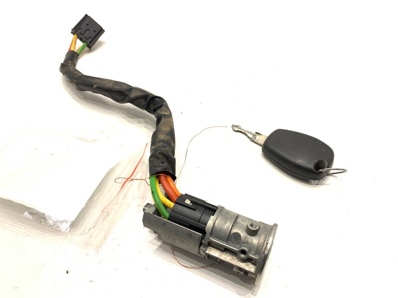 SPÍNACIA SKRINKA DACIA SANDERO 2008 - 2022