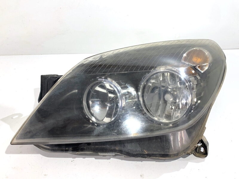 SVETLO ĽAVÉ PREDNÉ OPEL ASTRA H (A04) 2004 - 2014