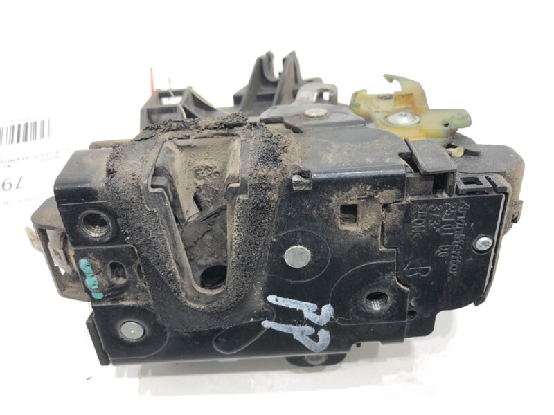 ZÁMOK DVERÍ PRAVÝ PREDNÝ SKODA ROOMSTER PRAKTIK (5J) 2007 - 2015 3B1837016BR