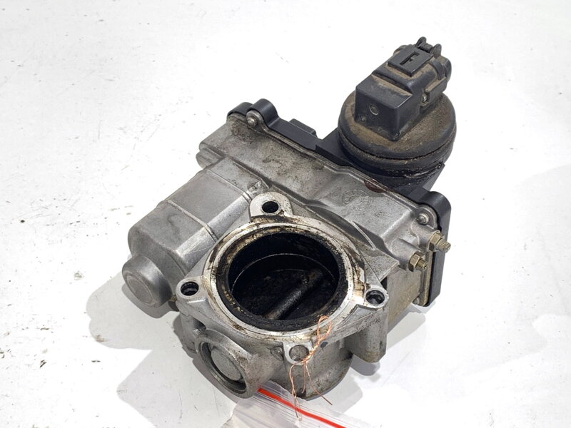 Škrtiaca klapka Nissan Micra III (K12) 2002 - 2010 SERA576-02