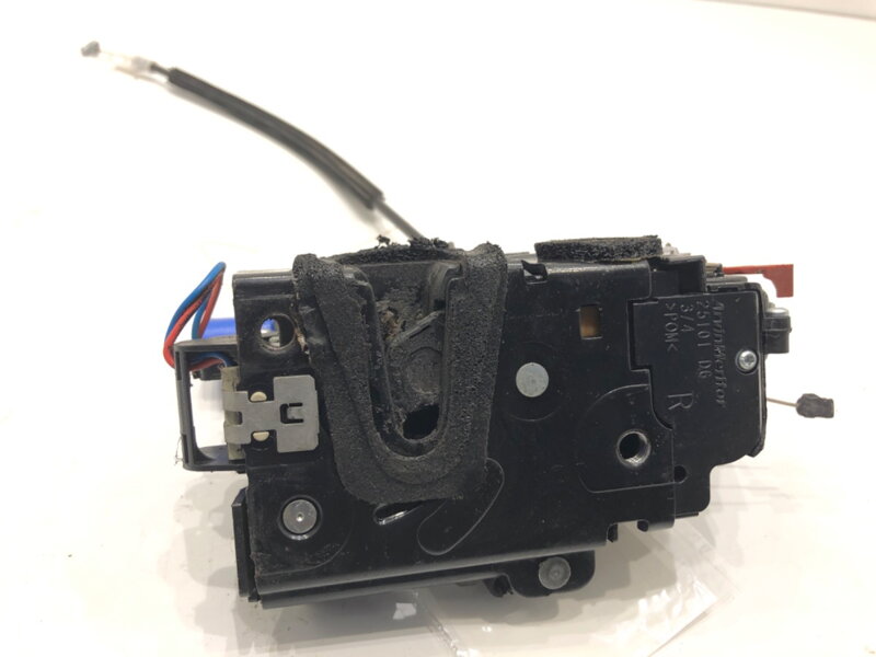 ZÁMOK DVERÍ PRAVÝ ZADNÝ SKODA FABIA II (542) 2006 - 2014 6Y0839016A