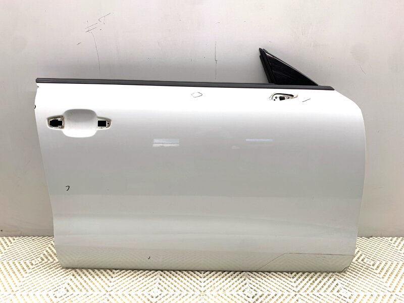 Dvere pravé predné LY9C Audi A7 Sportback (4GA, 4GF) 2010 - 2018 LY9C