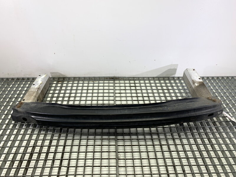 Výstuha nárazníka zadná Audi A4 B8 (8K2) 2007 - 2015 8T0807313