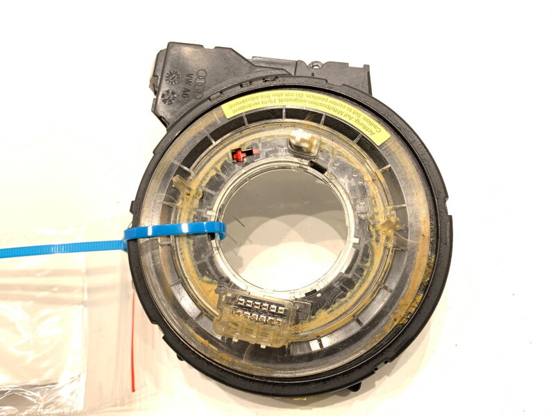 Krúžok slimák airbagu Audi A4 B8 (8K2) 2007 - 2015 8K0953568F