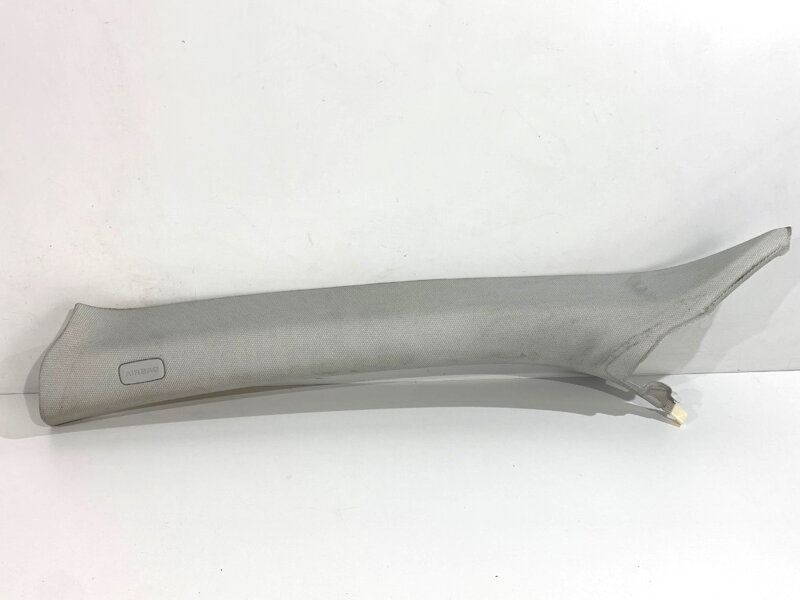 Kryt stĺpika ľavý predný Audi A4 B8 (8K2) 2007 - 2015 8K0867233