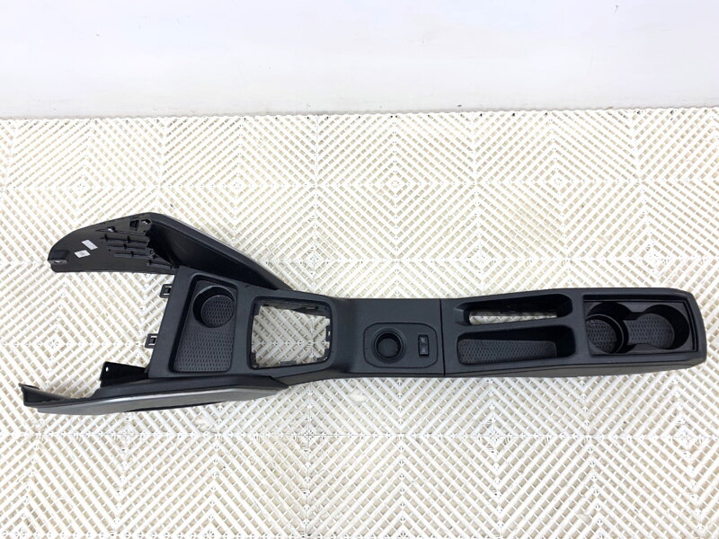 TUNEL STREDOVÝ DACIA DUSTER (HM_) 2017 - 2022